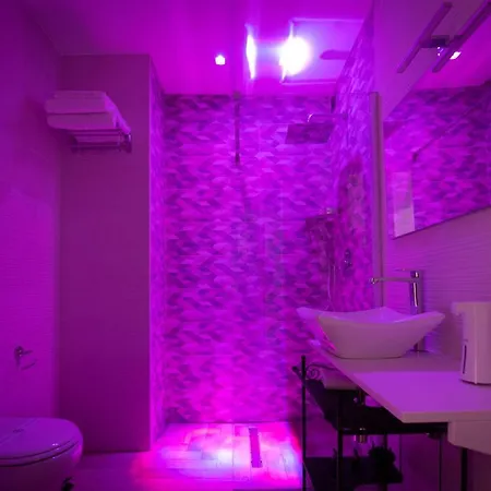 Giuseppe Verdi Luxury Centro דירה